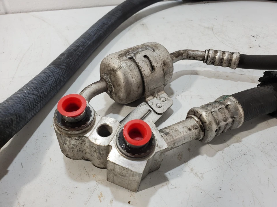 Conjunto de manguera de descarga/succión de aire acondicionado GMC Savanna 2500 3500 1996-2000 Foto 3 de 3