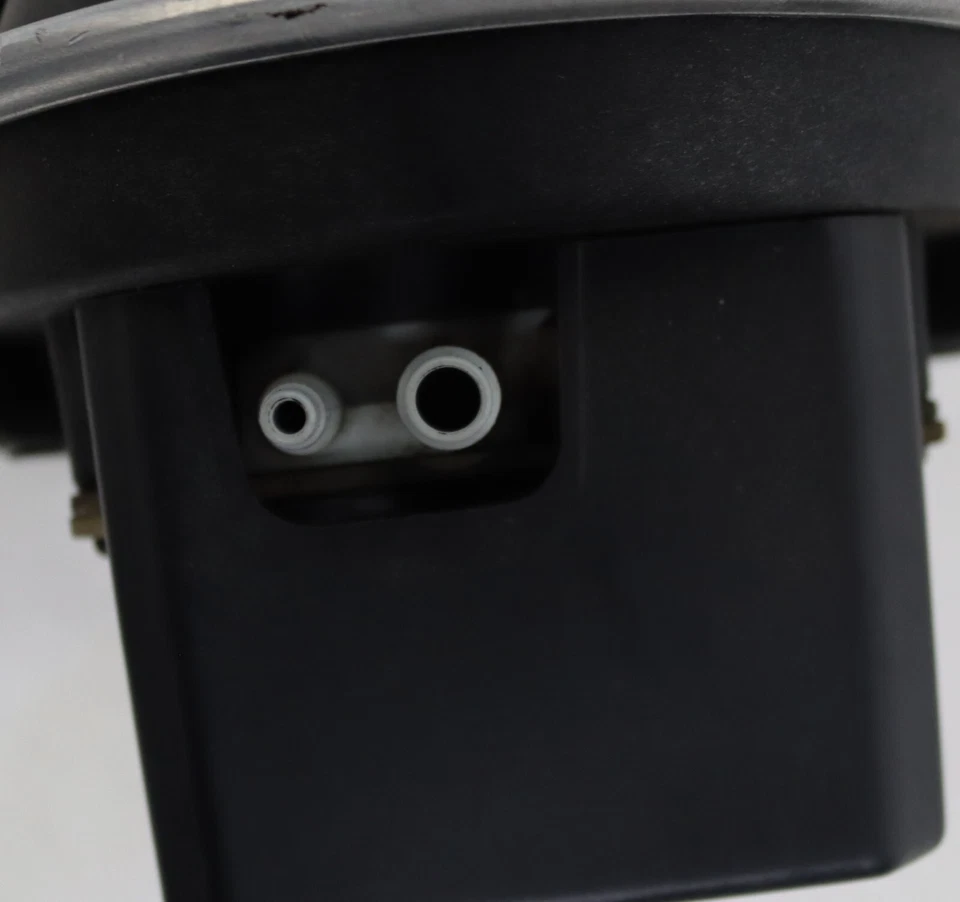 Сервопривод круиз-контроля 1990-1996 Chevrolet Corvette б/у от оригинального производителя GM 25110835 - Изображение 4 из 4