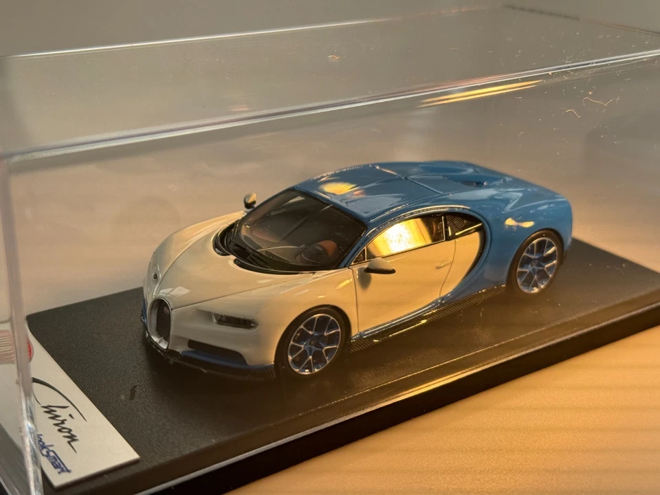 LookSmart Bugatti Chiron 1:43 LS459D Light Blue Sport / Glacier Rarität #302 - Bild 3 von 4