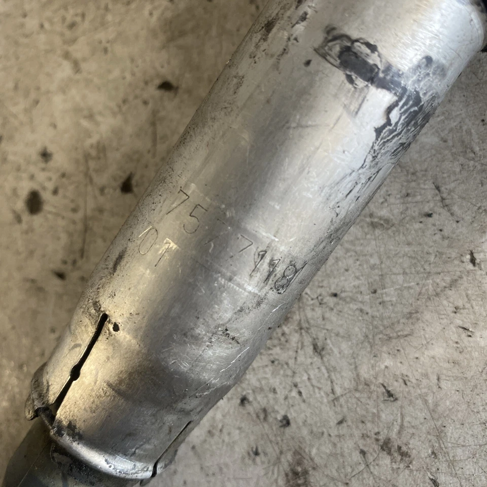 2009 BMW 3 SERIES E90 IGNITION COIL 7577118 - image 4 of 4