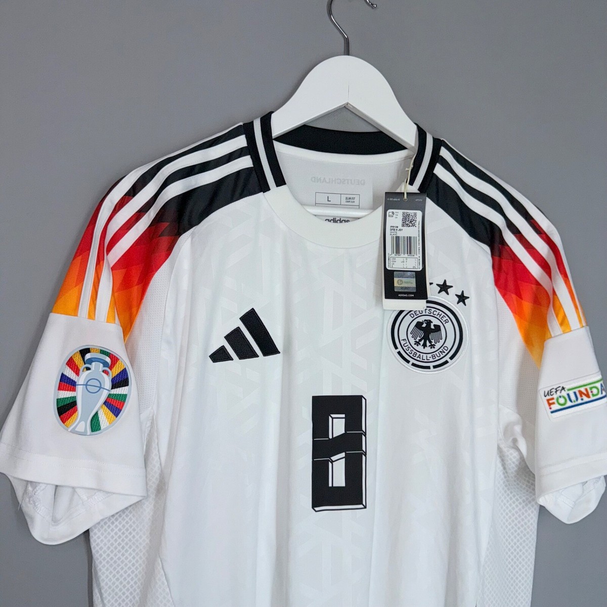 新品未使用　タグ付き　EURO2024 ドイツ代表　　オーセンティック　XS GERMANY DEUTSCHLAND 2024 HOME FOOTBALL SHIRT JERSEY #8 KROOS