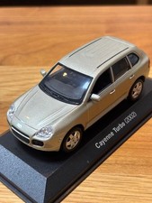 MINICHAMPS 1/43 Porsche Cayenne Turbo 2002 610256