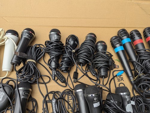 Lot de 42 microphones PS2 PS3 Wii Xbox 360 Joblot Logitech Guitar Hero Rockband - Photo 9/12