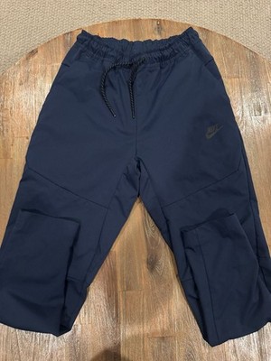 Nike Sportswear Tech Essentials Unlined Commuter Woven Pants