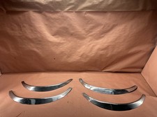BMW E24 633CSI M6 630CSI 635CSI Vorne Links FENDER Rad Rand Molding OEM #83255