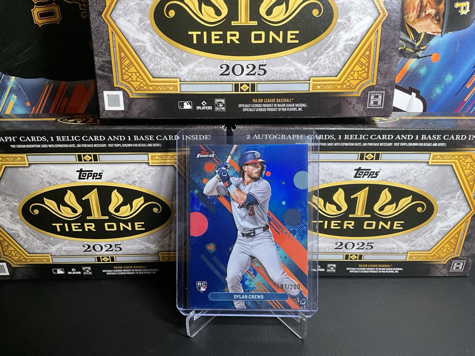 2025 Topps Finest - Nationals Dylan Crews Blue Refractor #34 197/200 (RC)