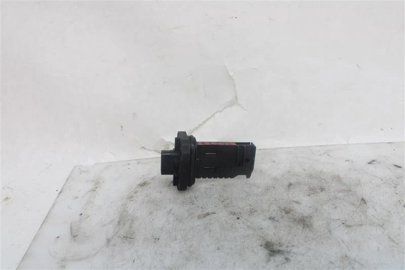 Used Fuel Injection Air Flow Meter fits: 2012 Bmw 528I gasoline Grade A Foto 3 de 4