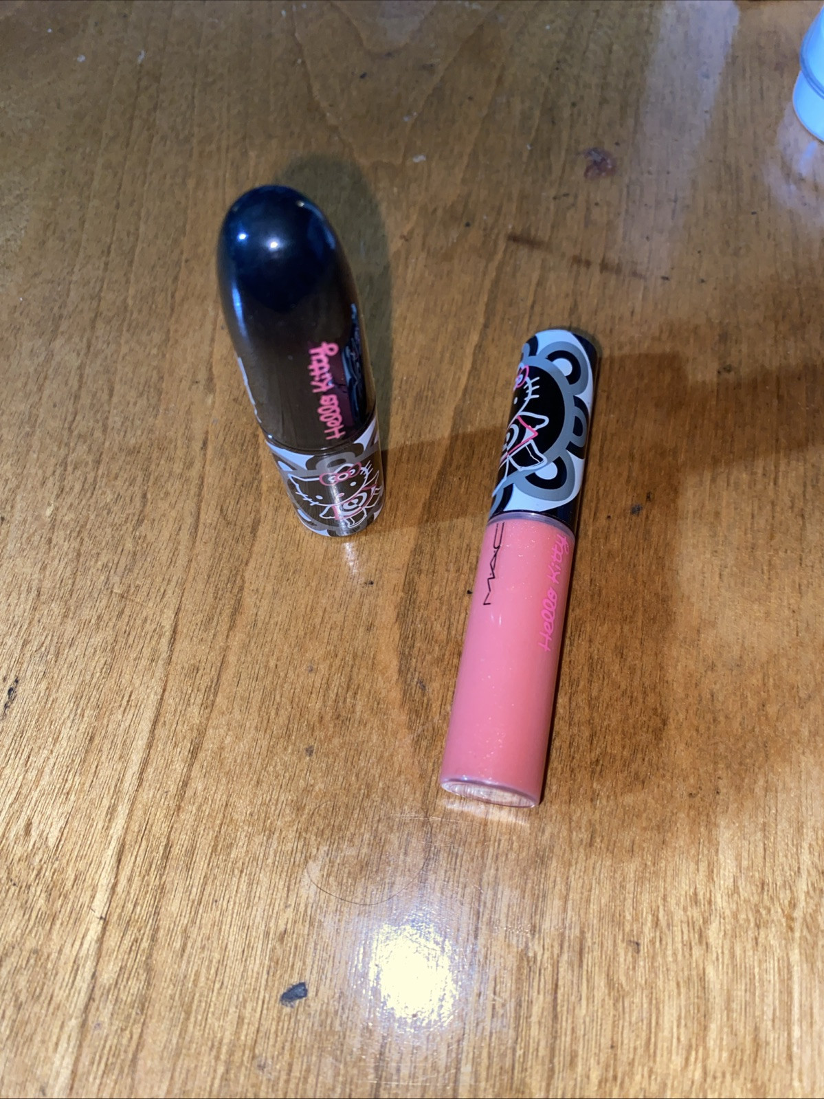 MAC Cosmetics, Hello Kitty, Lipstick/Lipgloss Lot, Employee Perks, Authentic-image