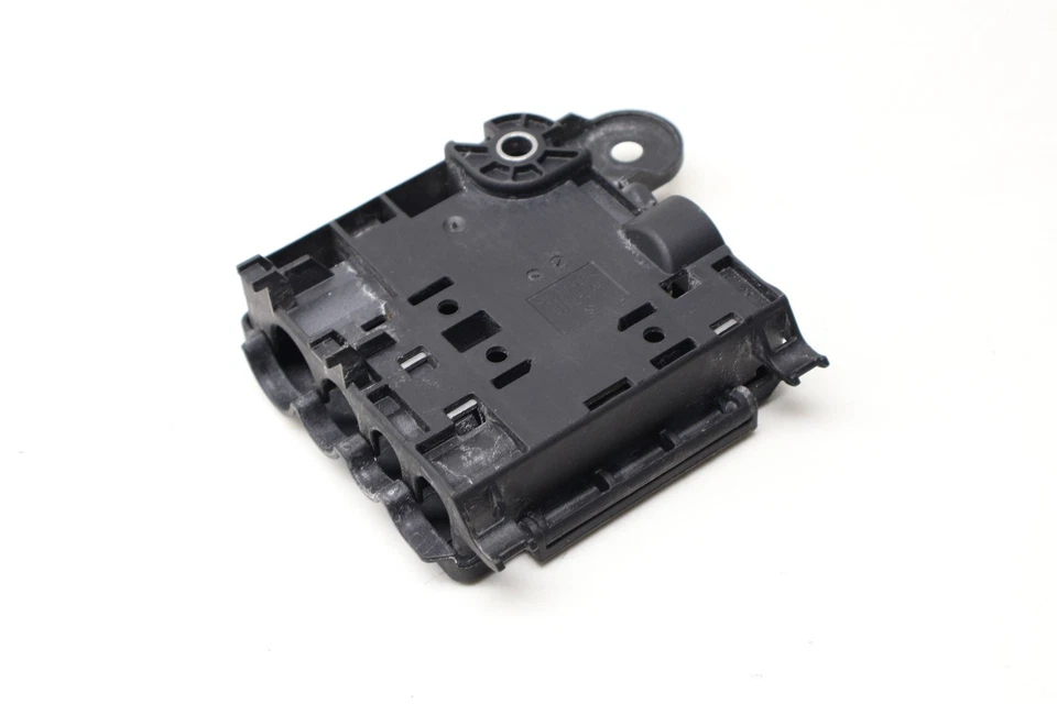 2013-2016 AUDI A4 ALLROAD - Battery Junction BOX 8K0937517B - Image 4 of 4