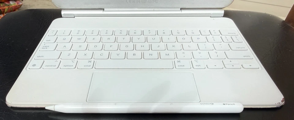 Apple Magic клавиатуры для 11» iPad Pro белый (A2261) и карандаш 2-го поколения (A2051) - Изображение 3 из 4