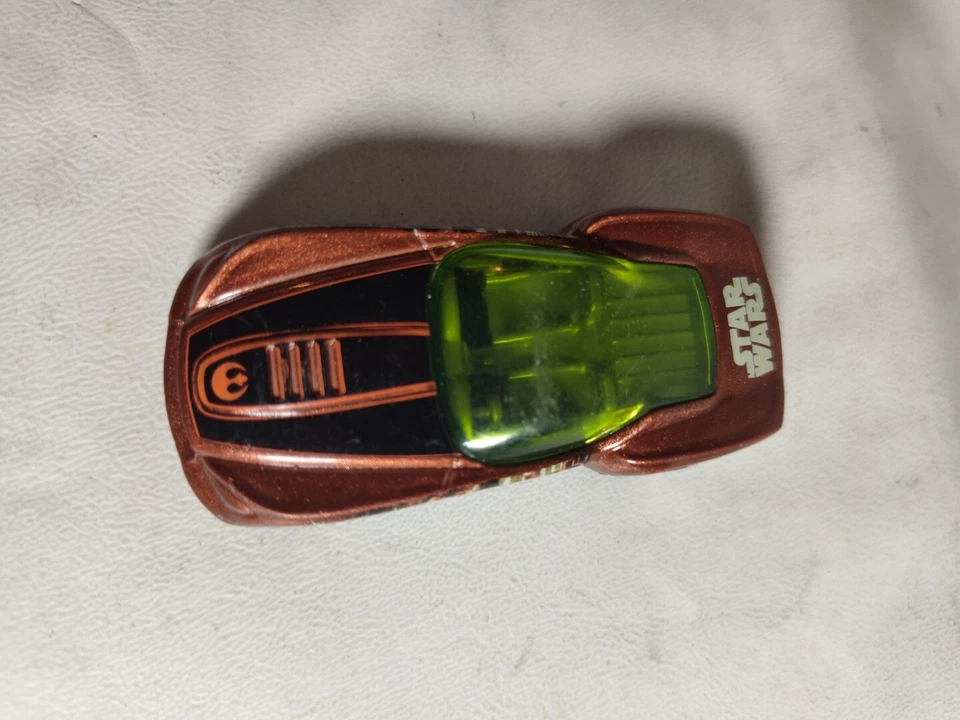 Orange Hot Wheels Pony-Up Star Wars Car Dagabah Foto 3 de 4
