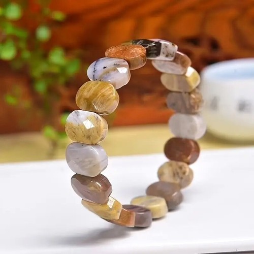 VERSTEINERTES HOLZ *** Stretch Armband oval facettiert flexibel dehnbar 16-20 cm - Picture 2 of 5