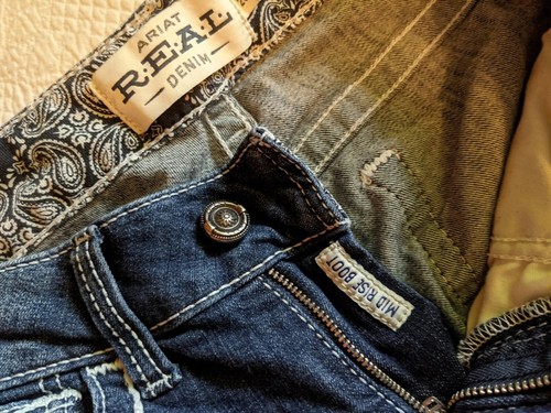 Ariat REAL Denim Low Rise Boot Cut Western Jeans Women 28S Distressed - Picture 3 of 11