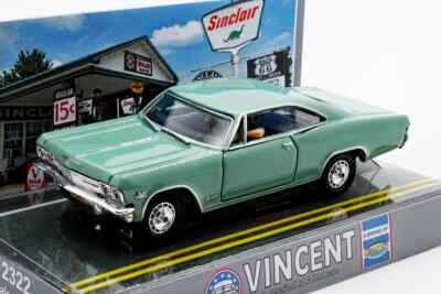 Vincent #2322 65 IM American Muscle Car willow green (für Faller Bahnen geeig.)