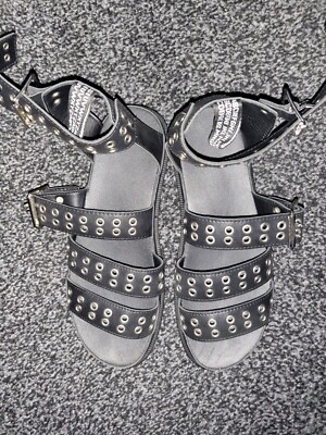New Look New Size Black Flatform Gladiator Sandals, straps