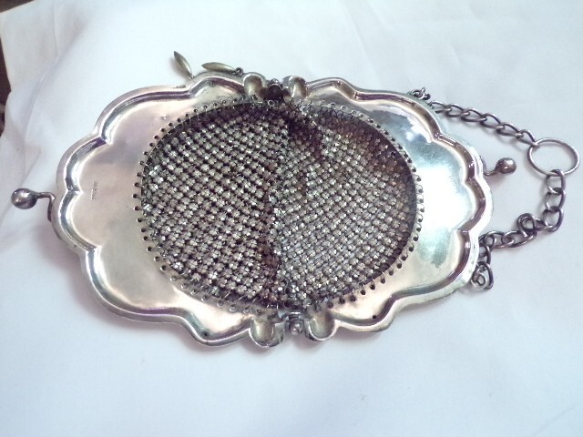 Picture 4 of 12
