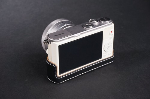 Genuine Real Leather Half Camera Case Bag for Panasonic GM1 GM1S Black OPEN - Picture 5 of 7