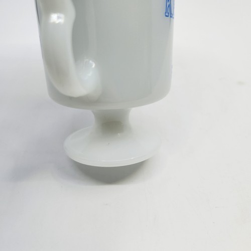 White Milk Glass Pedestal Mug Coffee Cup University of Kentucky Pre-owned - Picture 10 of 11