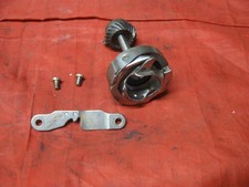 Genuine Singer 201-2 Sewing Machine Part Bobb...
