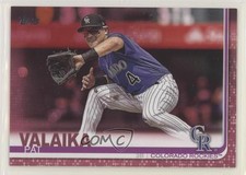 2019 Topps Mother's Day Pink 11/50 Pat Valaika #621 4c5