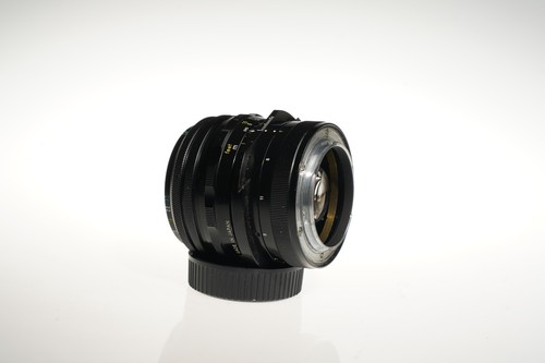 Nikon PC-Nikkor 35mm f2.8 Perspective Control High Speed Prime Lens - Picture 4 of 5