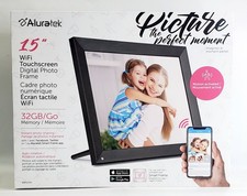 Aluratek - 15" Touchscreen LCD Wi-Fi Digital Photo Frame - Black