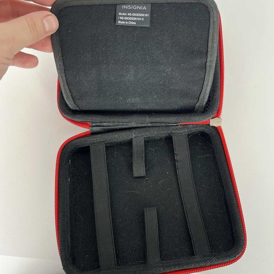 Официальный Nintendo 3DS черный чехол вмещает 8 игр + наушники + автомобильное зарядное устройство - Изображение 4 из 4