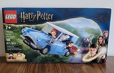 Lego Harry Potter Flying Ford Anglia Buildable Car + 2 Mini Figures 76424 NEW