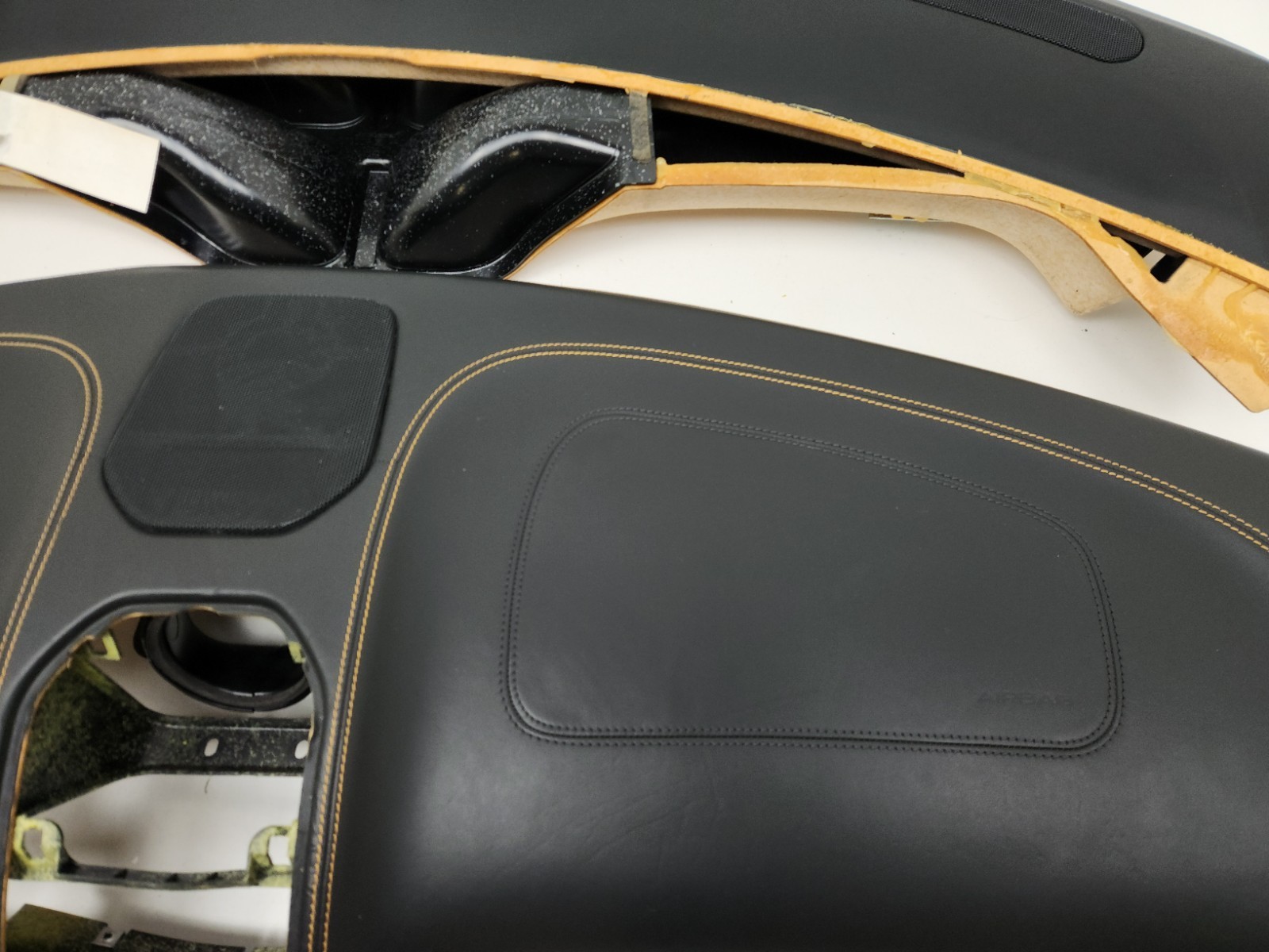 2015-2017 MCLAREN 650S DASHBOARD INSTRUMENT CLUSTER PANEL LEATHER ASSEMBLY OEM