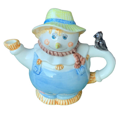 Wang's International Scarecrow Tea Pot 1993 9.5x7.75x5 Inches Lid Locks On EUC