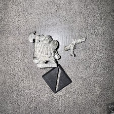 Dwarf lord with pistol and axe dwarfen mountain holds Metal OOP Fantasy