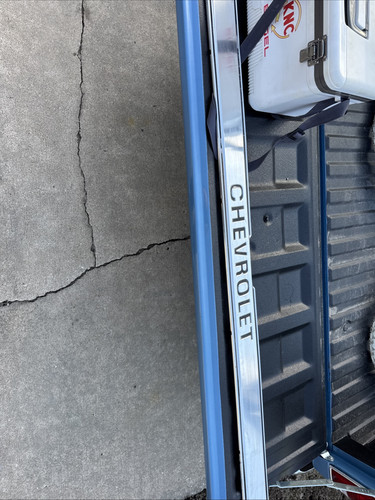 OEM 1973-80 Chevrolet Chevy Pickup Truck Tailgate Trim Molding Narrow 1977