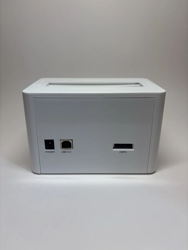 Vantec NexStar Hard Drive Dock Super Speed (White Box) *** Non WiFi Version***  - Image 2 of 4