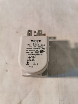 Demontiert mit Amica PREMIERE WA24031, MIFLEX X17-3 Stromfilter 