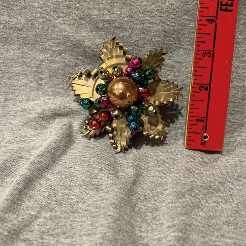 Adorno navideño vintage estrella de hojalata y bolas de vidrio 3,5x3,5x2”. Hecho a mano - Imagen 5 de 8