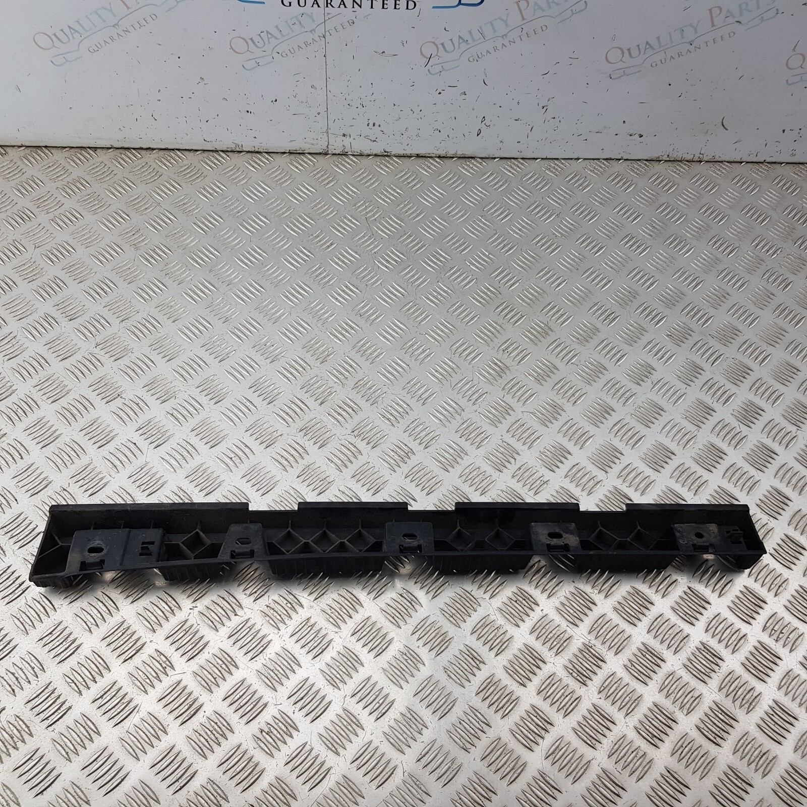 BMW X1 SIDE SKIRT BRACKET REAR RIGHT DRIVER SIDE 2991498 2009 E84 MK1 thumbnail 10