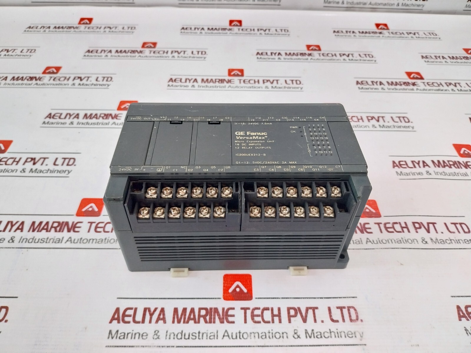 GE Fanuc IC200UEX212-B Micro Expansion Unit 16 DC In 12 Relay output E157515