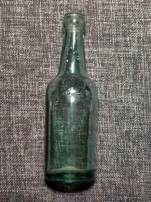 W & H Jerez 1877 Brandy Liquor Williams & Humbert Bottle Green Glass 4.75  Tall
