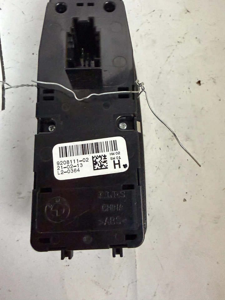 Interruptor de ventana principal delantero izquierdo BMW 335i 2012-2015 9208111 OEM Foto 4 de 4