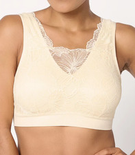 Breezies Lace Cami Wirefree Bra with Removable Pads 1X Champagne A693073