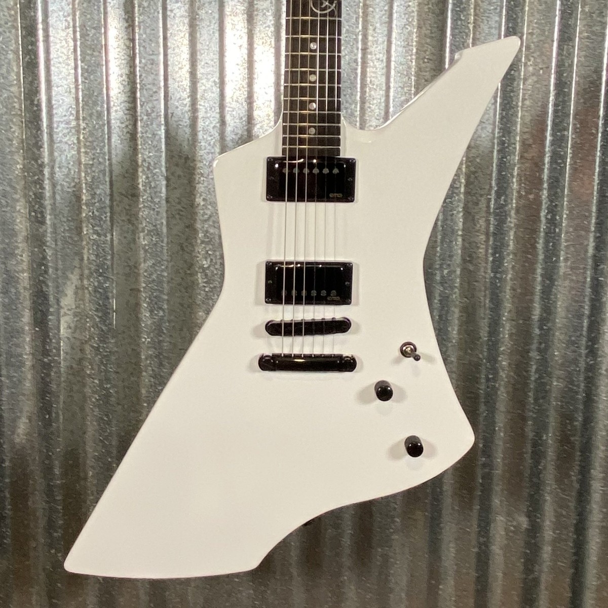 ESP LTD Snakebyte James Hetfield Snow White Guitar & Case
