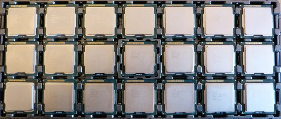 63 x Intel Core i5 Xeon CPU LGA 1155 CPUs Prozessoren ; Posten ; Konvolut - Bild 1 von 1