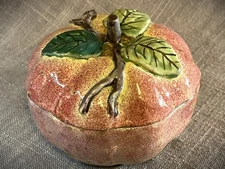 Ceramic Apple Lidded Trinket Dish.