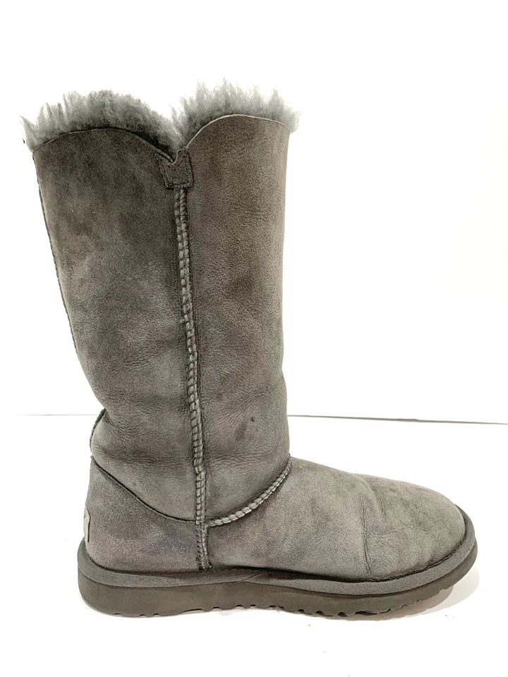 ugg australia size 6 womens tall bailey button boots gray sheepskin - Image 2 of 4
