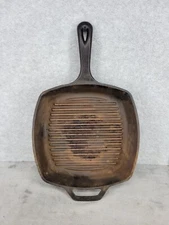 Lodge 8SGP Cast Iron Square Grill Pan Dual Pour Spouts USA Made 10" - Has Rust