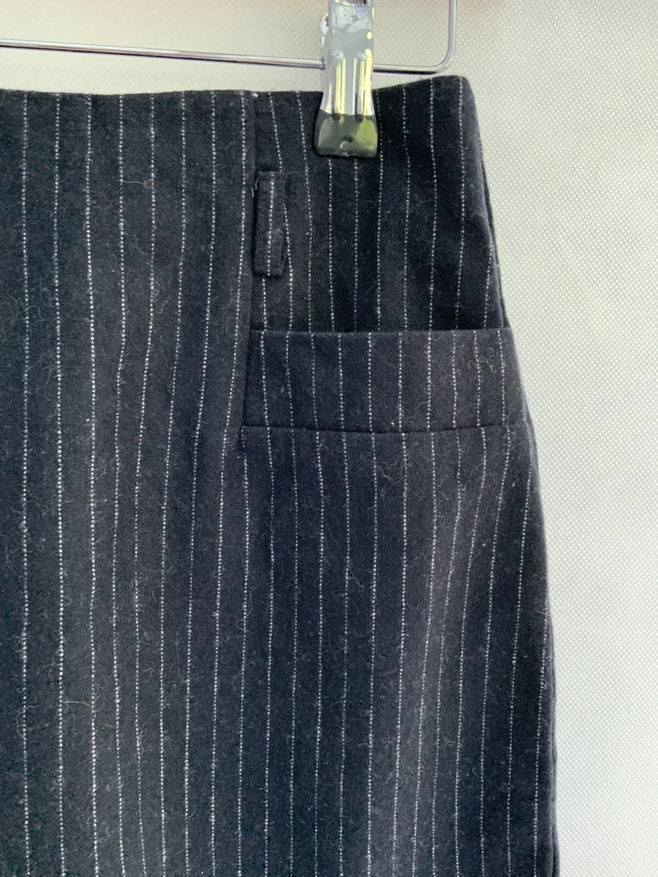 Saia listrada mistura de lã H&M tamanho 8 inteligente - Imagem 3 de 4