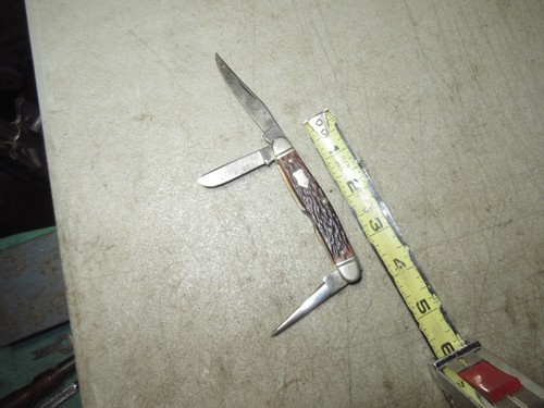 Vintage Western 3 blade folding pocketknife model 425 good example to restore