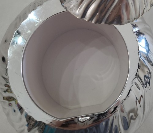 Vintage Hershey Kisses Singing Candy Dish 3 Songs 2004 Needs Repairs Read⬇️ - Picture 8 of 12