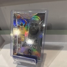 2021-22 Panini Illusions LeBron James #96 Los Angeles Lakers Holo Card
