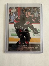 2015-16 Upper Deck - Young Guns Jaccob Slavin #469 (RC)